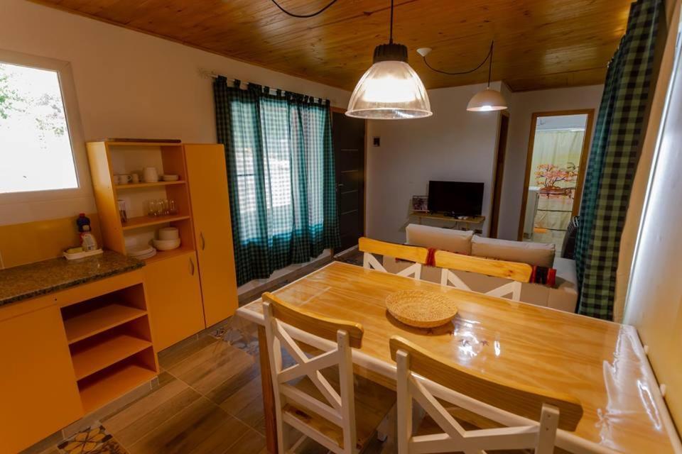 Cabanas La Lila Huinganco Екстериор снимка